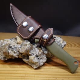 Handmade Leather Sheath for the 4" Benchmade Meatcrafter - Image 5