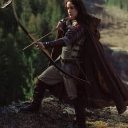 Alternative view of Linen Hooded Cloak