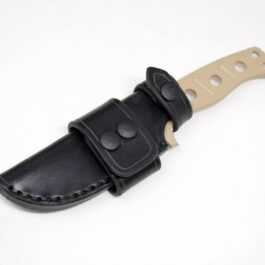 a Handmade Leather Sheath for the Benchmade Fixed Adamas attached to it.