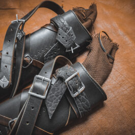 a Striders Quiver sitting on top of a table.