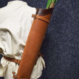 The Ranger Back Quiver with arrows sticking out of it.
