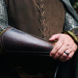 Mercenary Vambraces - Image 10