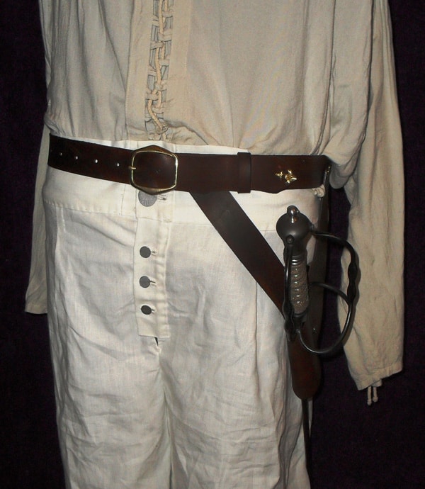 There are many ways you can wear a baldric, one way is across the shoulder, the other is on the waist. 