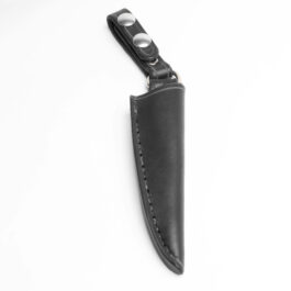A leather sheath for the benchmade raghorn with a vertical belt loop