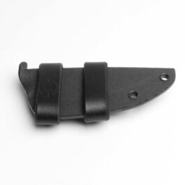 A kydex sheath for the benchmade raghorn with two leather scout straps