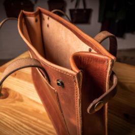 Solvang tote
