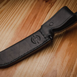 a vertical style medford usmc fighter leather sheath