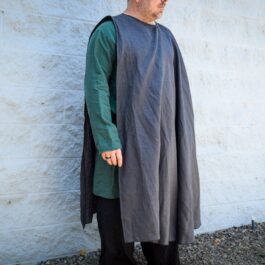 Alternative view of Linen Bocksten Cloak