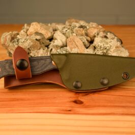 Alternative view of Kydex Sheath for the Benchmade Dacian