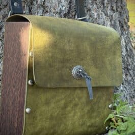 The Thistlewick Wood and Leather Satchel - Image 8